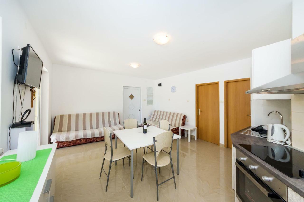 Apartmani Tanja Pridraga Ngoại thất bức ảnh