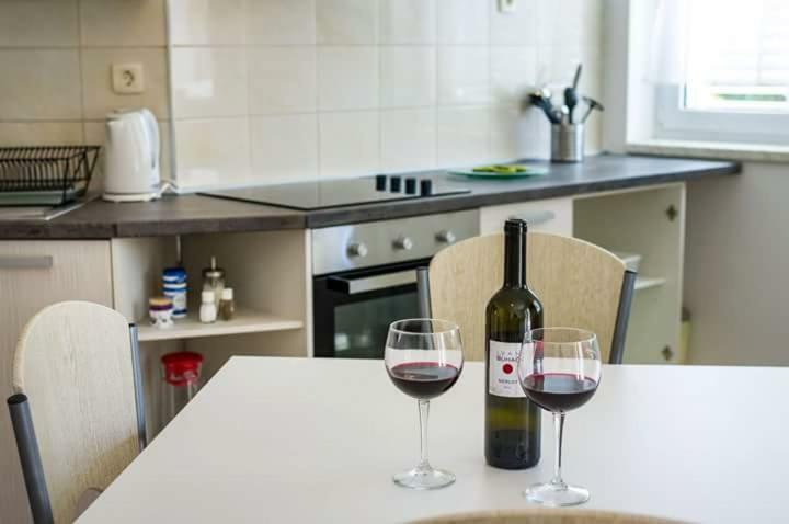 Apartmani Tanja Pridraga Ngoại thất bức ảnh